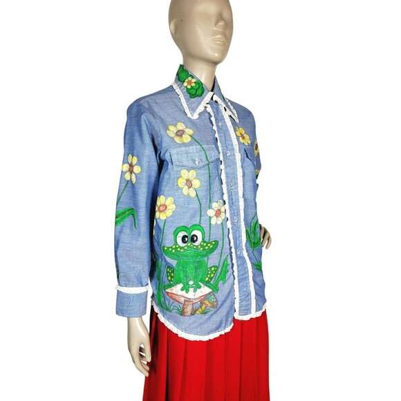 VTG 70s Artsy Hand Painted Eyelet Lace Trim Frog Turtle Ladybug Bee Flowers Top - Picture 6 of 16